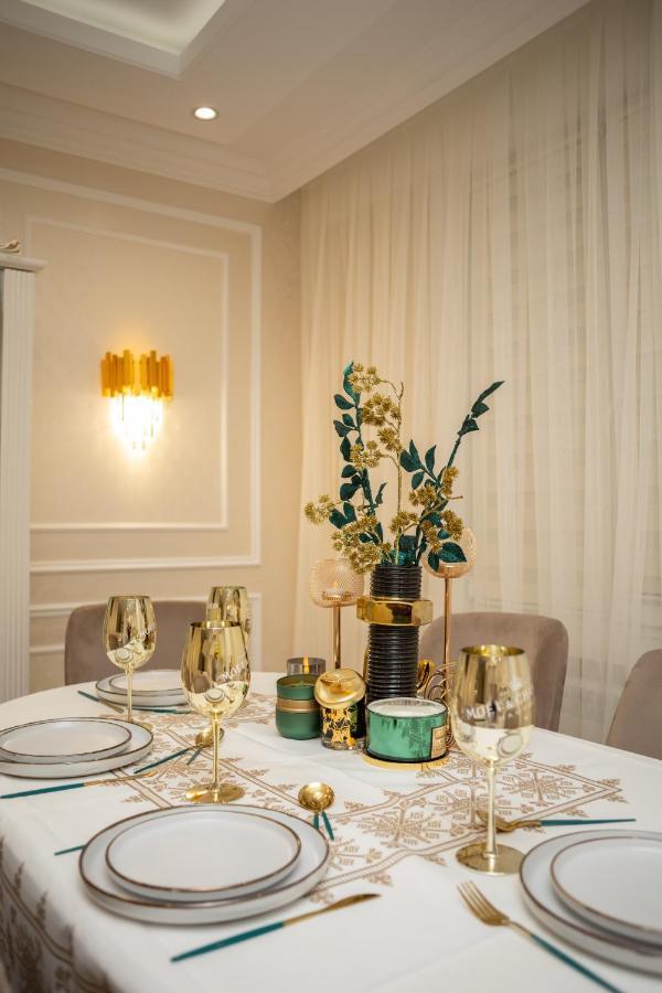 Center Candle Apartment คีชีเนา ภายนอก รูปภาพ