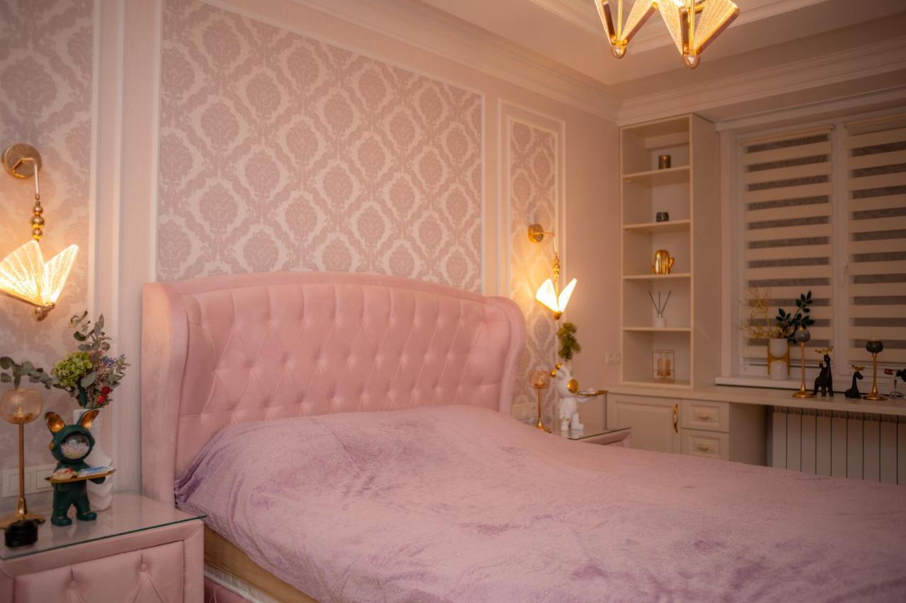 Center Candle Apartment คีชีเนา ภายนอก รูปภาพ