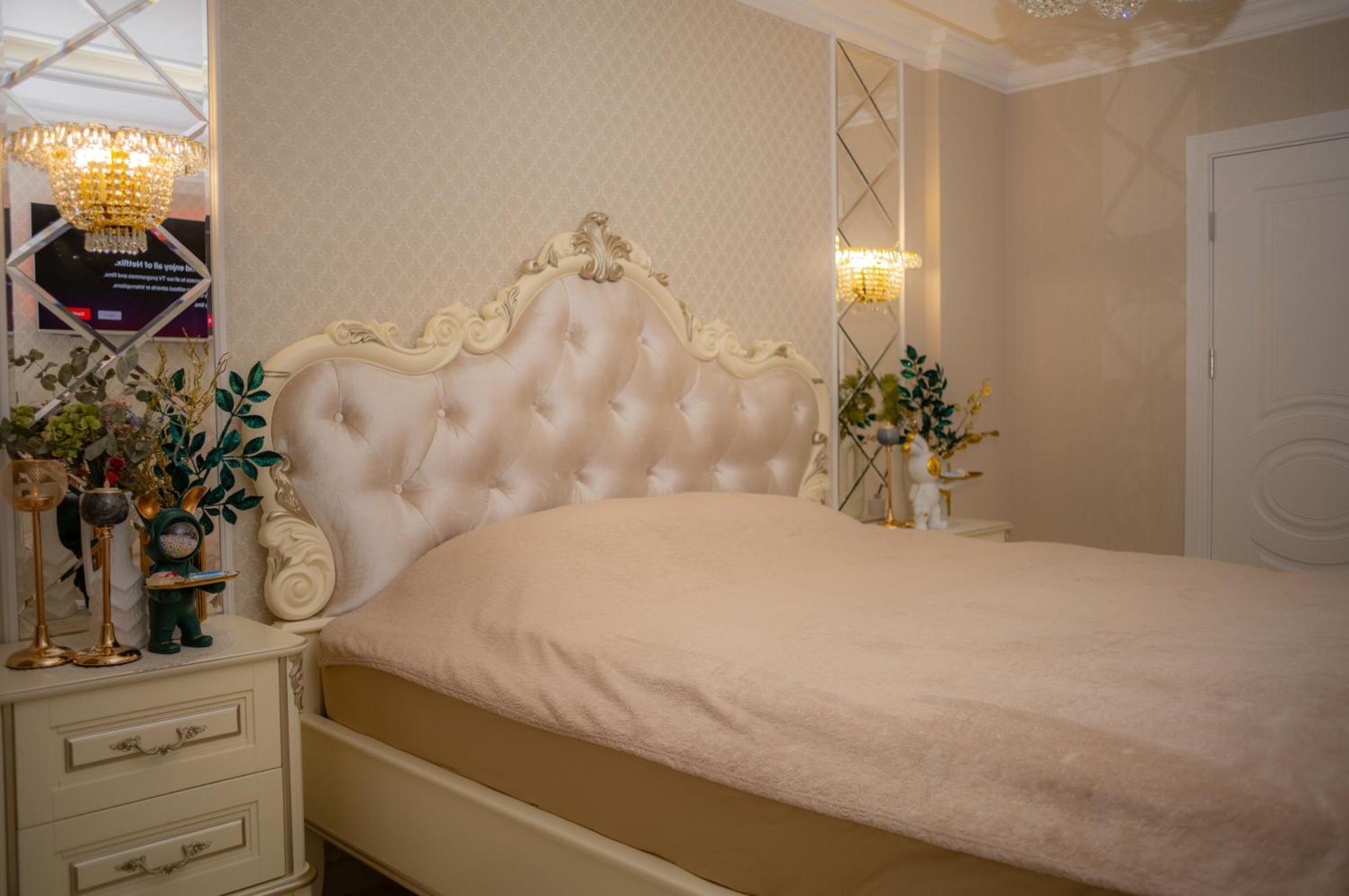 Center Candle Apartment คีชีเนา ภายนอก รูปภาพ